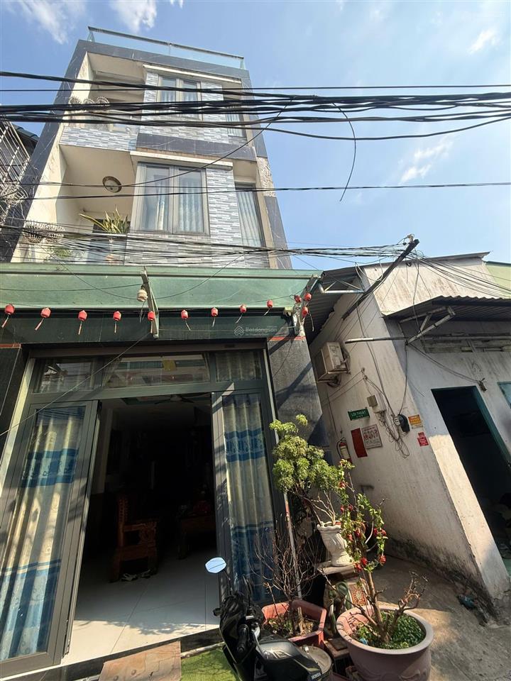 Bán nhà 4 tầng ngay ngô chí quốc, giá chỉ 4,65 tỷ, nhà đẹp giá tốt.  xem nhà  0917 288 ***