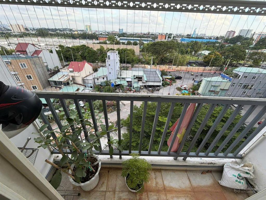 Bán căn hộ phúc lộc thọ, 68m2 gồm 2pn, view nắng sáng, giá chỉ 2.35 tỷ.  0917 288 *** mr thương