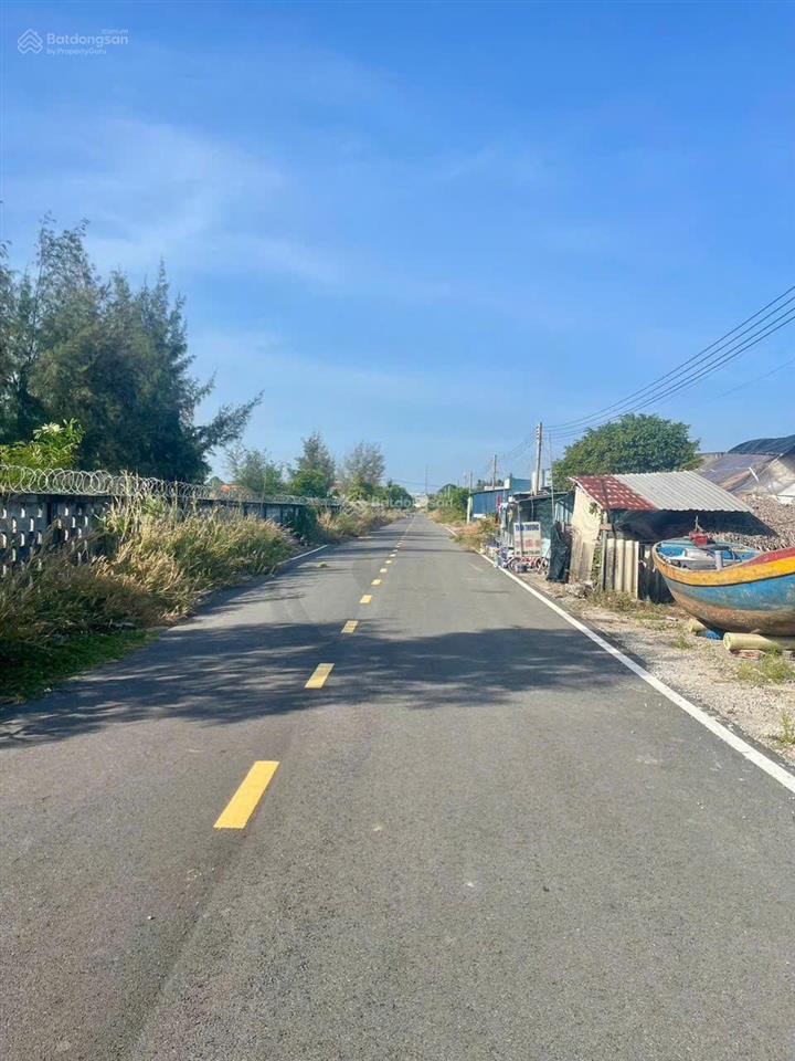 Đất ven biển lộc an  gần hồ sinh thái, mặt tiền đường nhựa lớn, hướng đông nam, cách biển 500m