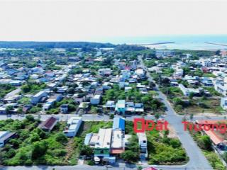 Đất ven biển lộc an, ngay cạnh trường cấp 2, mặt tiền đường kinh doanh rộng 16m, hướng đông nam