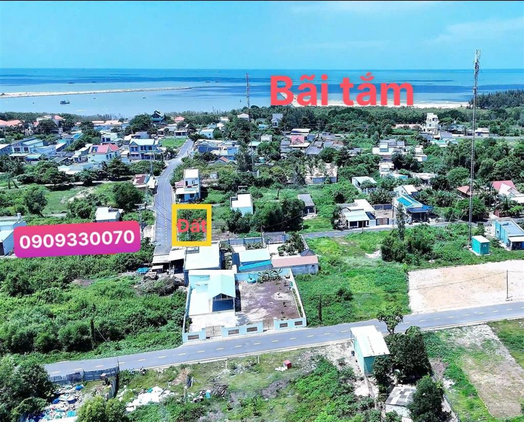 Lô góc siêu đẹp cách bãi tắm lộc an chỉ 700m. hai mặt tiền đường nhựa lớn. ngang 8m, full thổ cư