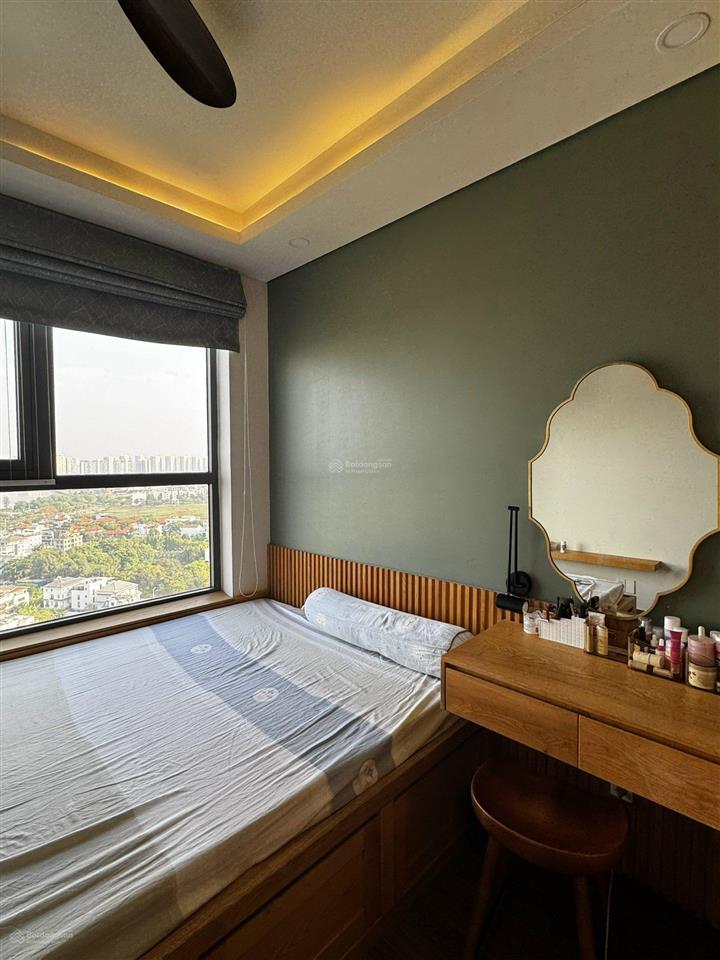Căn góc siêu thoáng 2pn 2wc view sông sài gòn. căn a08 tầng cao. để lại full nội thất cao cấp