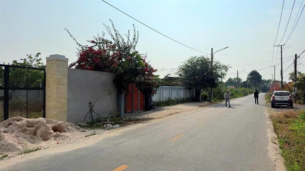 Cần tiền bán đất ven biển phước hải. mặt tiền đường nhựa, cách biển 5 phút  chỉ 2,9 tỷ/386,5m2