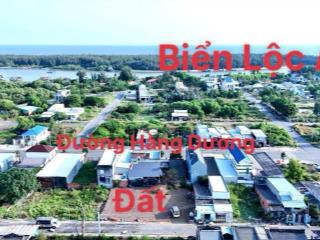 Cần tiền bán gấp 2 lô đất ven biển lộc an, cách biển 500m, mặt tiền đường nhựa, dân cư hiện hữu