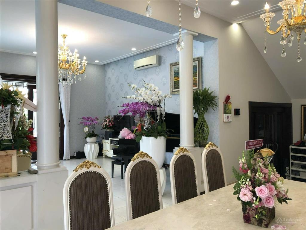 Rẻ quận 2 chỉ 167 triệu/m2 biệt thự 550m2 có hồ bơi, kế trần quý kiên và sông sài gòn  0913 083 ***