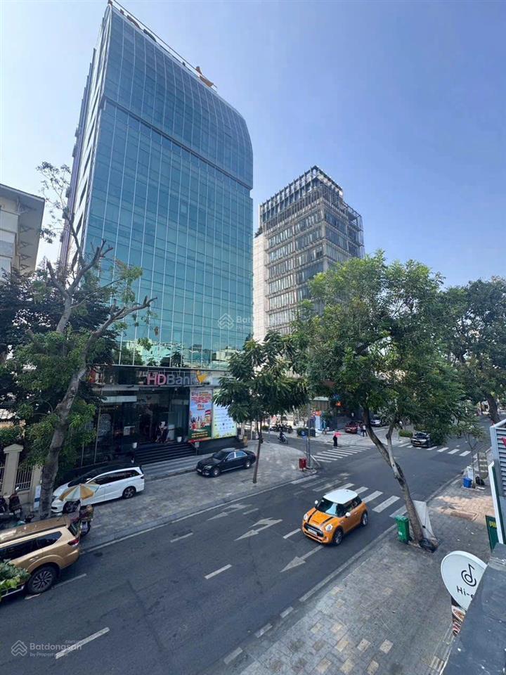 Giá tốt góc 2 mặt tiền nguyễn đình chiểu, quận 1  đối diện tòa nhà hd bank
