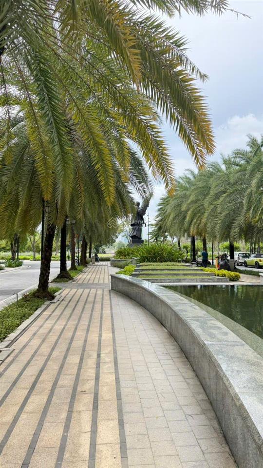 Giá tốt bán biệt thự vinhomes golden river, bến nghé, quận 1  gần công viên và sông sài gòn