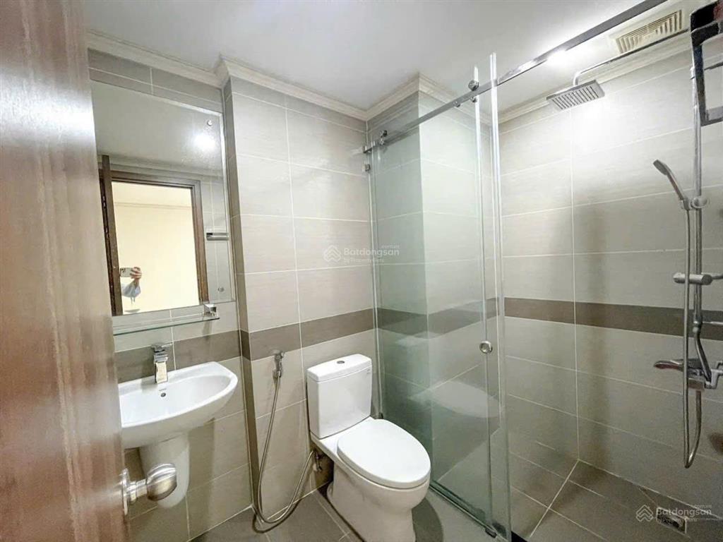 Giá tốt bán căn 75m, 2pn, 2wc, view hướng nam mát mẻ, quận 2
