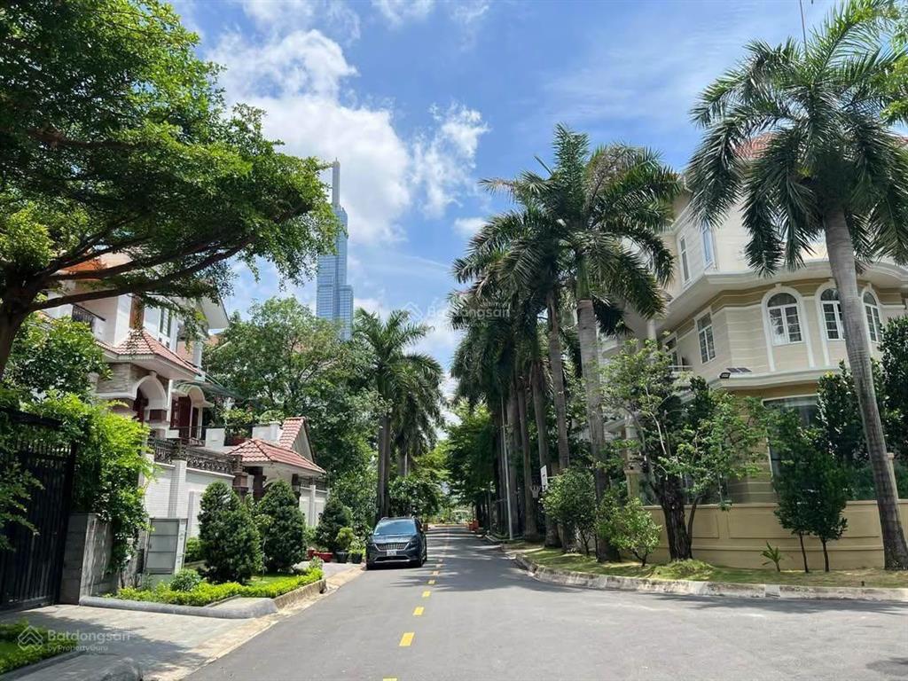Biệt thự compound đối diện công viên & view landmark  khu trần não, quận 2  kế kđt thủ thiêm