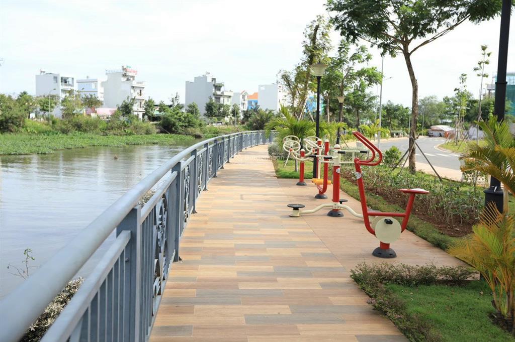 Nhà đẹp, view sông và landmark 81. căn hộ 3pn quận 2