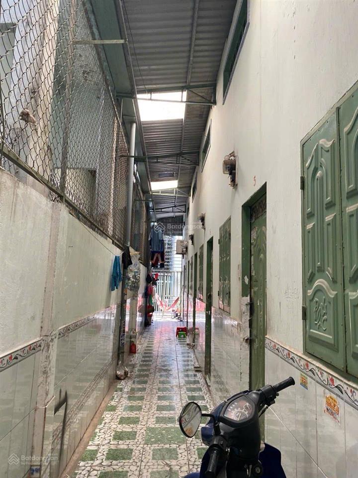 Bán dãy trọ kdc thuận giao, bình dương, góc 2 mt đường d12n1, dt 300m2, 11 kios + 9p, giá 13,2 tỷ