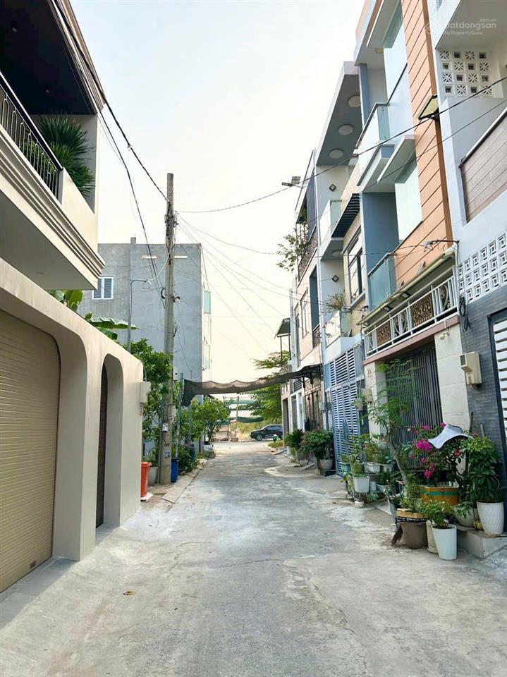 Bán đất hẻm 39 đường cây keo, tam phú, thủ đức, sát bên fiato, sunview, dt 50,2m2, shr, chỉ 4,75 tỷ