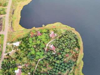 Siêu phẩm nhà vườn mặt hồ 3000m2 sẵn nhà + 150m2 thổ cư