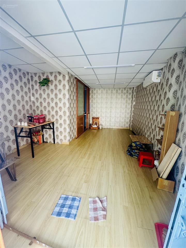 Bán nhà hẻm nhựa xe hơi shr, 1,8 tỷ  phường linh xuân, thủ đức