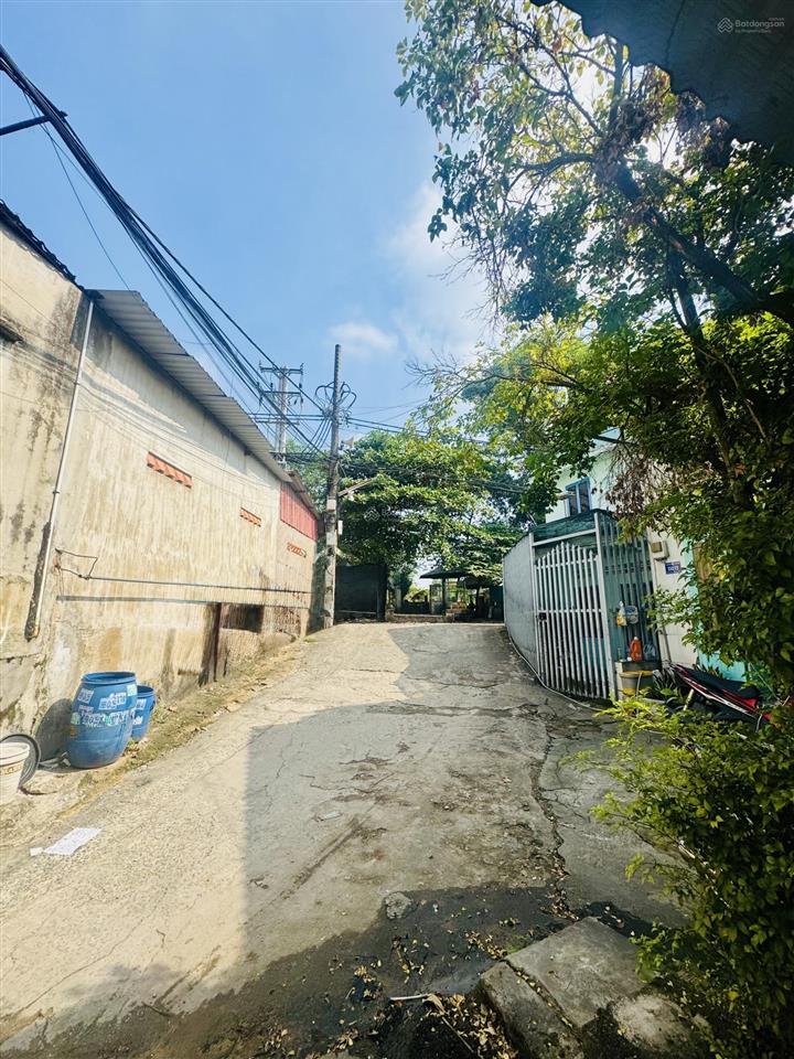 Bán nhà hẻm nhựa xe hơi shr, 1,8 tỷ  phường linh xuân, thủ đức