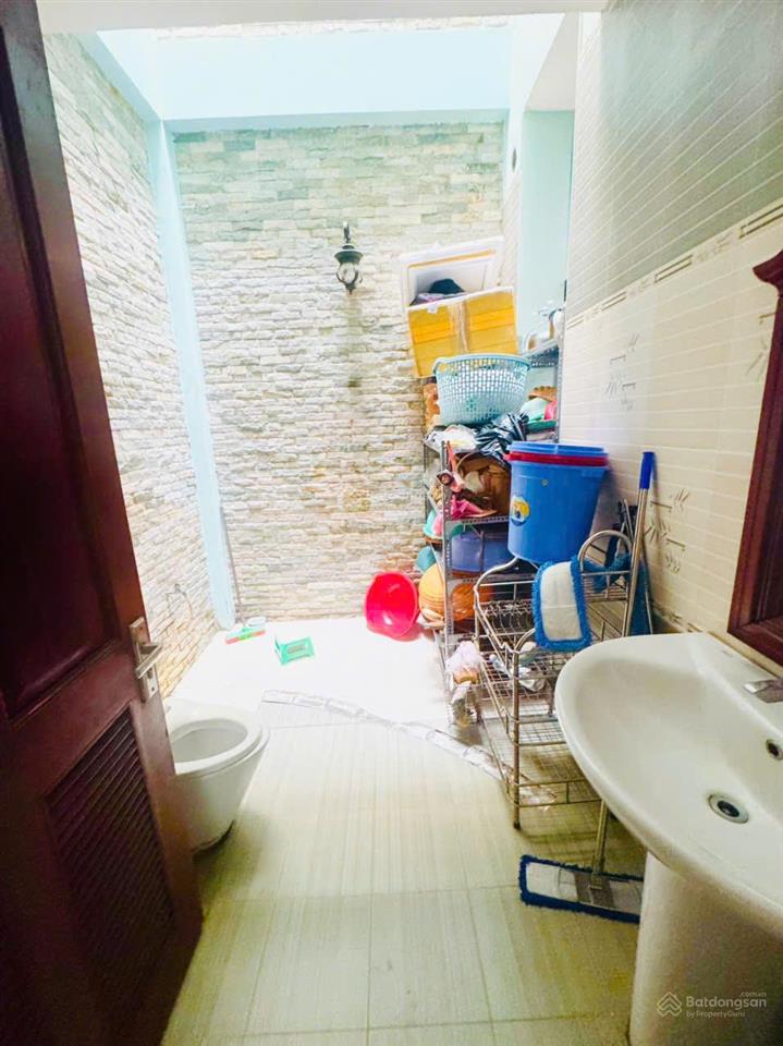 Bán biệt thự dtsd 277m2, 16 tỷ cao cấp full nội thất gỗ linh trung, thủ đức