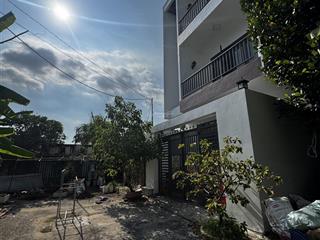 Bán nhà 1 trệt 2 lầu , dtsd  135,7m2 , 4,6 tỷ , hxh đ.6 long trường , q.9 , hcm