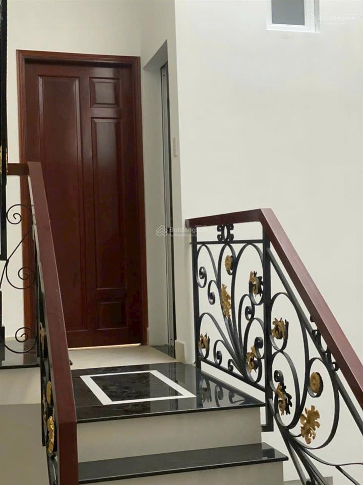 Bán gấp nhà 3 tầng ngô chí quốc, linh chiểu, thủ đức, sàn 187,6m², 4pn 5wc, sân rộng