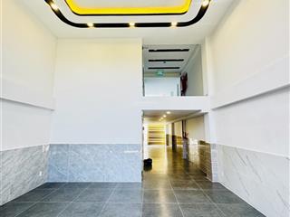 Cho thuê nhà 1 trệt 4 lầu + sân thượng đường 11 linh xuân, dtsd 400m2, pccc