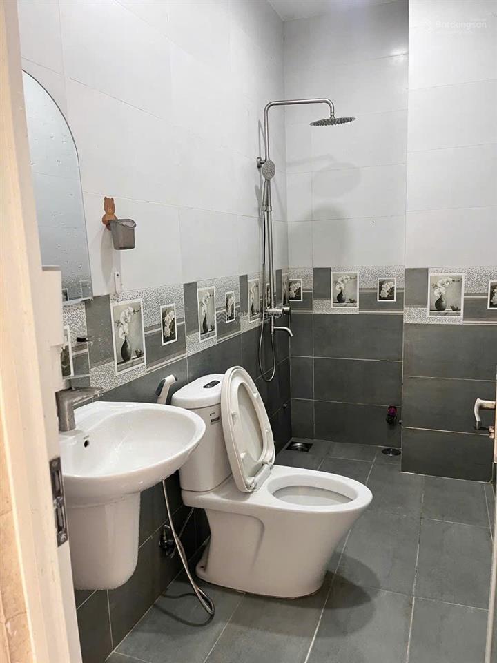 Bán nhà riêng tại ngô chí quốc, 4,8 tỷ, 52 m2, 4pn, 2wc, p bình chiểu, q.thủ đức