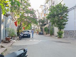 Đất đầu tư, 72m2 trường thọ, sát ga metro, quận 2 giá 6,39 tỷ