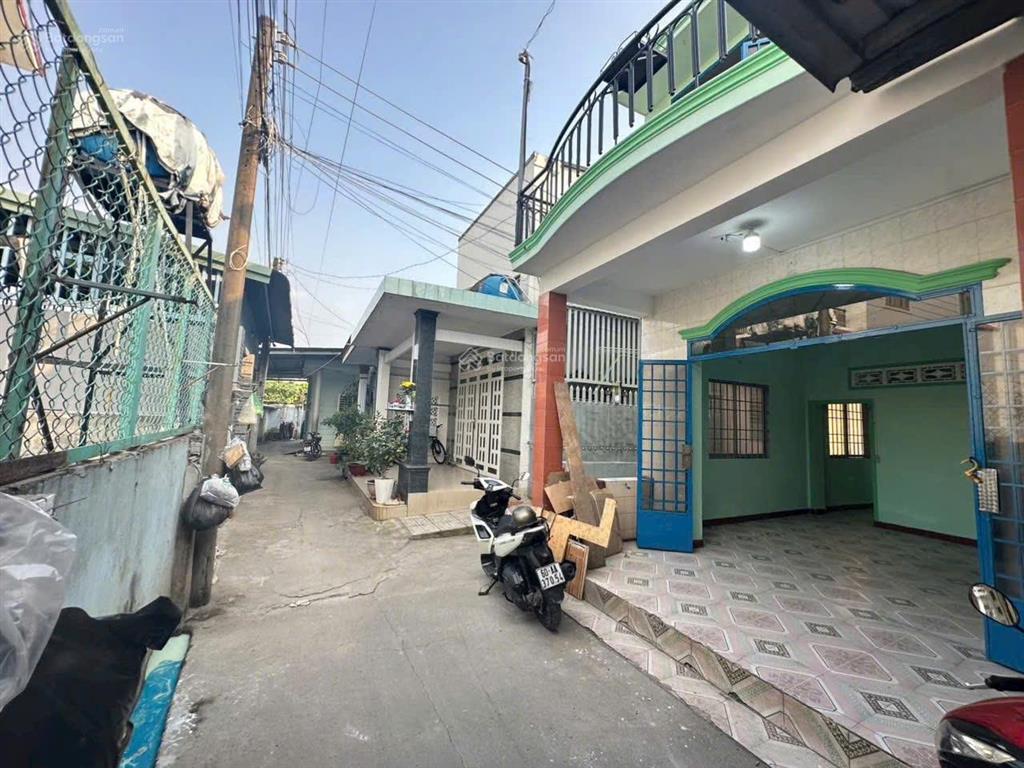 Chủ gởi bán nhà căn góc 2mt 1 trệt 1 lửng tân vạn, 4x11m = 42m2, sổ riêng, thổ cư 100%