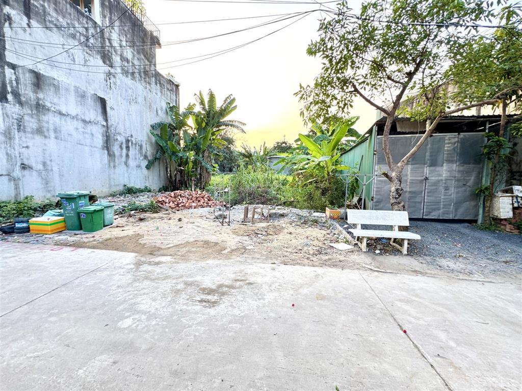 Chủ gởi bán lô đất hẻm 244 đường bùi hữu nghĩa p.tân vạn, 4x17=68m2, thổ cư 100%, sổ riêng,xd tự do