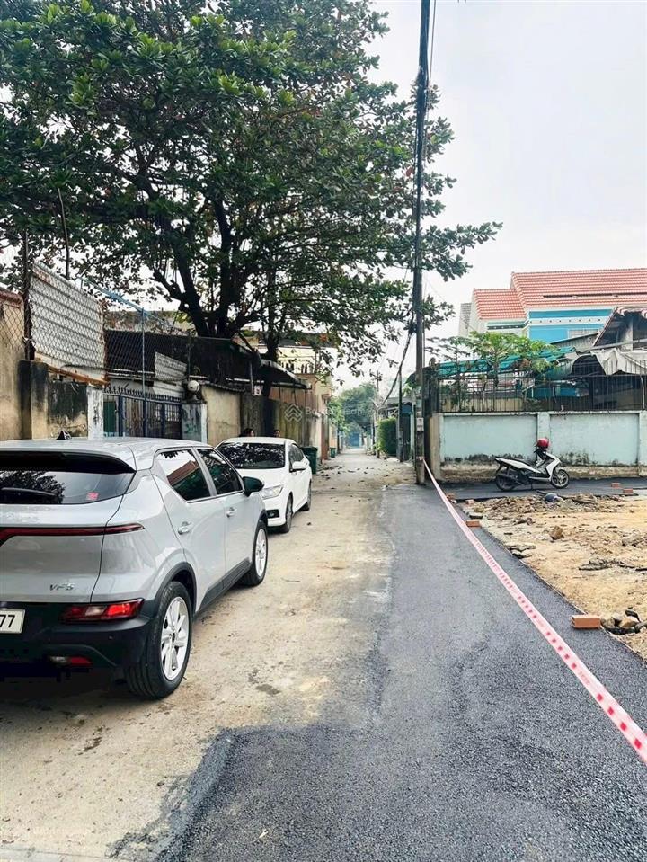 Chủ gởi bán 7 lô đất p.bửu hoà ngay chợ đồn,4x15,2=61m2,thổ cư 100%,nguyễn tri phương vô 50m,hẻm 7m