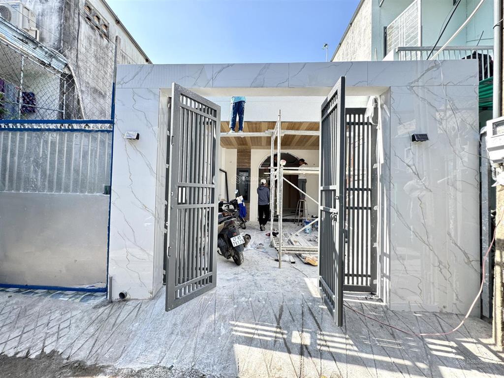Chủ gởi bán nhà cấp 4 p.quang vinh, 4,4x18=76m2, ngay trường mầm non hoà bình 2pn, hẻm 4m sổ riêng