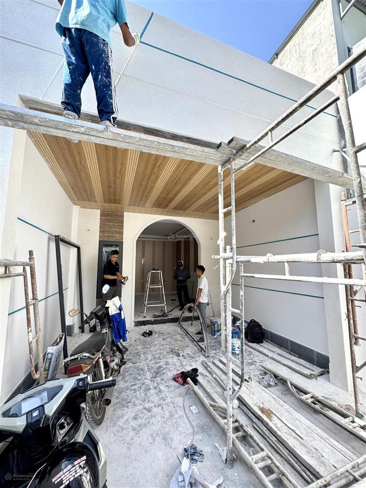 Chủ gởi bán nhà cấp 4 p.quang vinh, 4,4x18=76m2, ngay trường mầm non hoà bình 2pn, hẻm 4m sổ riêng