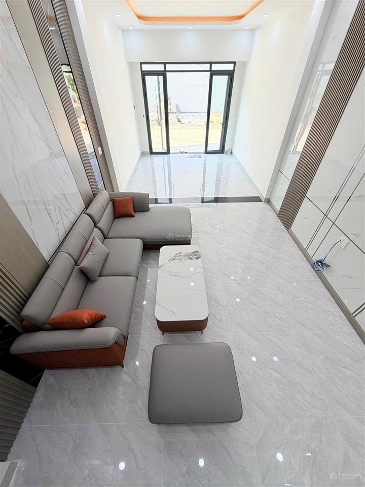 Chủ gởi bán nhà 1 trệt 1 lầu kdc hoá an, 4x19=77m2,hẻm nhựa 7m, hỗ trợ vay, ngay vòng xoay cầu hang