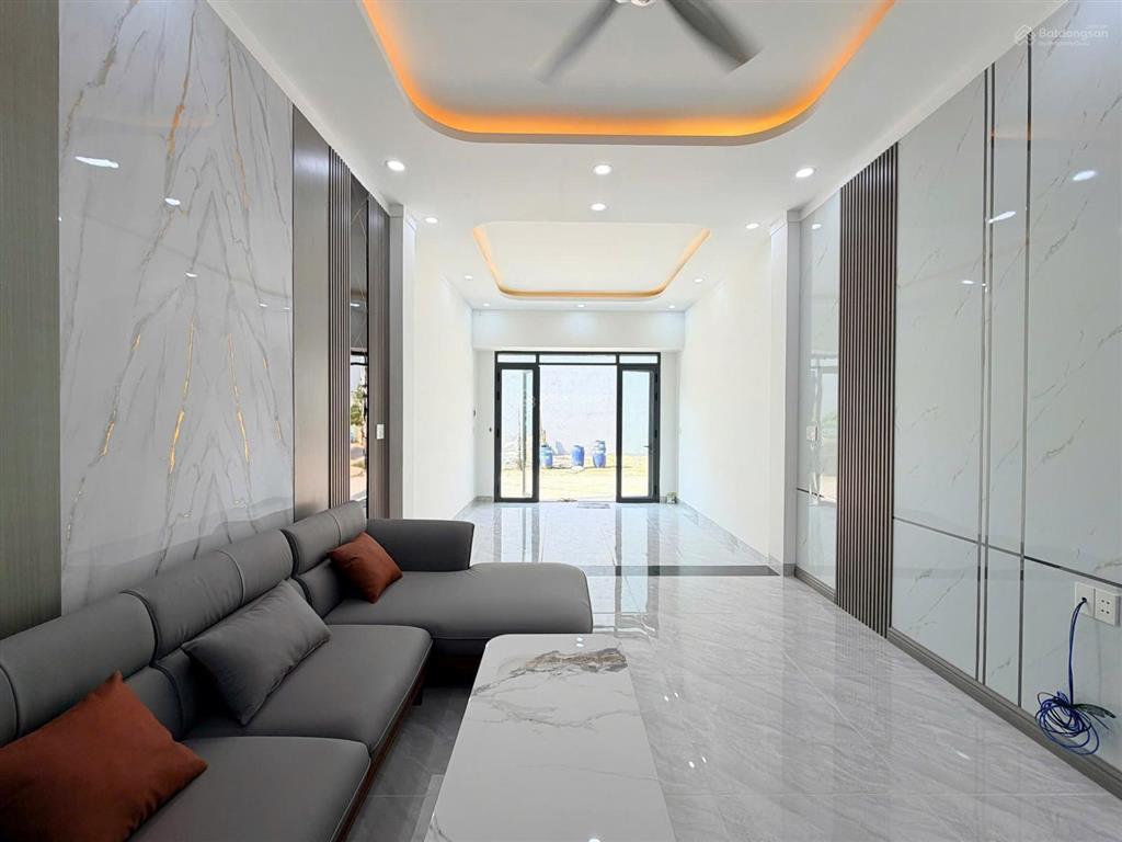 Chủ gởi bán nhà 1 trệt 1 lầu kdc hoá an, 4x19=77m2,hẻm nhựa 7m, hỗ trợ vay, ngay vòng xoay cầu hang