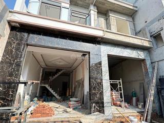 Chủ gửi bán nhà long bình tân, 4pn, ngay big c đồng nai 90.7m2 1 trệt 1 lầu ql1a vào 50m, sổ riêng