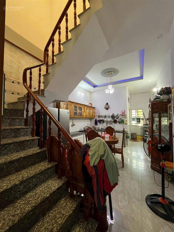 Chủ gửi bán nhà 1 trệt 1 lầu kdc bửu hòa 74 căn, 3pn, đã hoàn công, 4x20=78m2, đường xe hơi