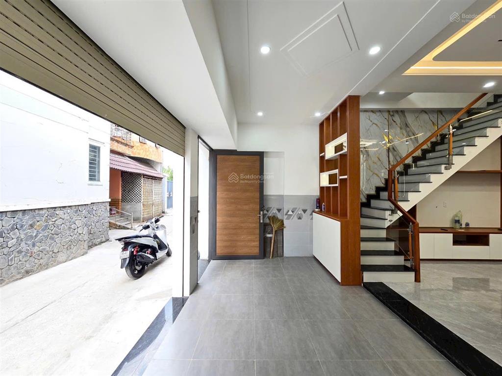 Chủ gởi bán nhà 1 trệt 1 lầu kdc bửu hoà đã hoàn công,5,4x15=80,4m2,hẻm ô tô 7 chỗ,ngay chợ đồn,shr