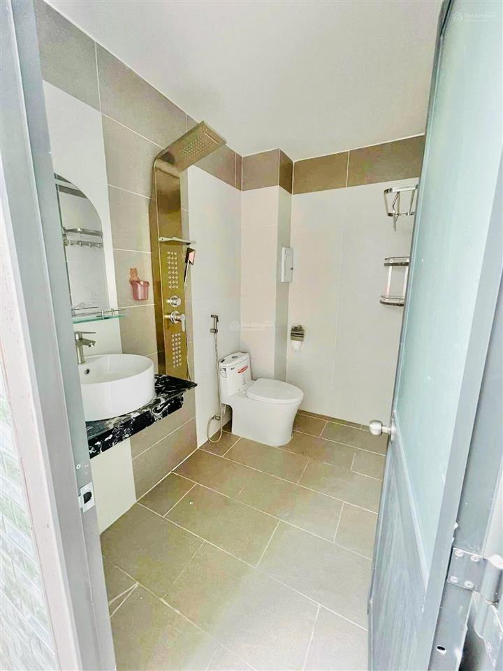 Chủ gởi bán nhà 1trệt 1lầu kdc hoá an, 72m2 gần nhà hàng sông quê sổ riêng thổ cư 100% 3pn đường 6m