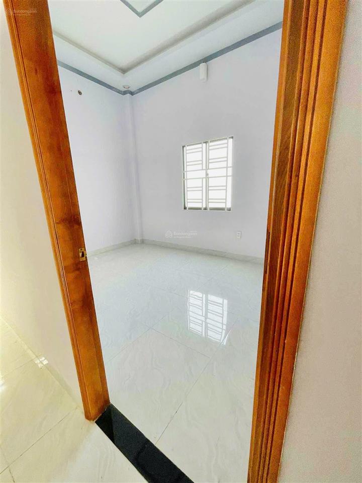 Chủ gởi bán nhà 1trệt 1lầu kdc hoá an, 72m2 gần nhà hàng sông quê sổ riêng thổ cư 100% 3pn đường 6m