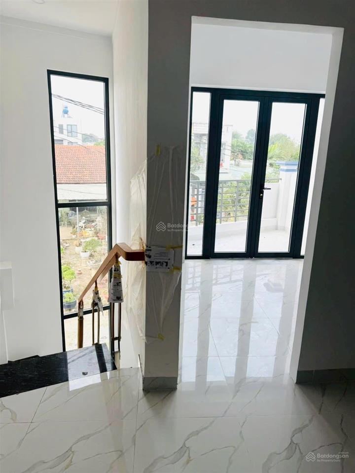 Chủ gởi bán nhà 1 trệt 1 lầu hẻm 244 bùi hữu nghĩa p.tân vạn,60m2, hẻm xe hơi 7 chỗ, sổ riêng,shr