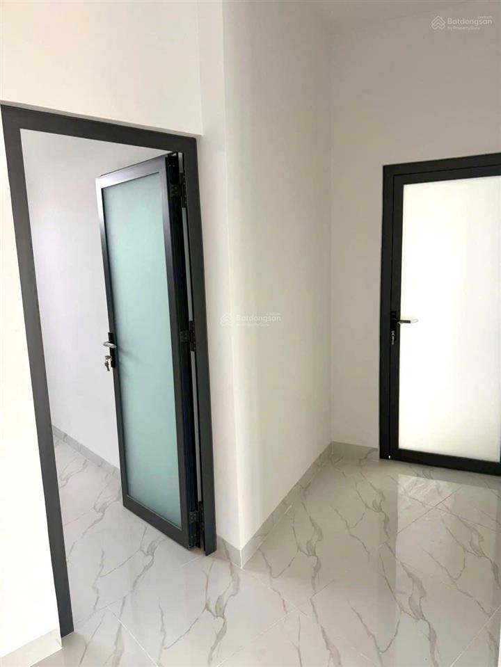 Chủ gởi bán nhà 1 trệt 1 lầu hẻm 244 bùi hữu nghĩa p.tân vạn,60m2, hẻm xe hơi 7 chỗ, sổ riêng,shr