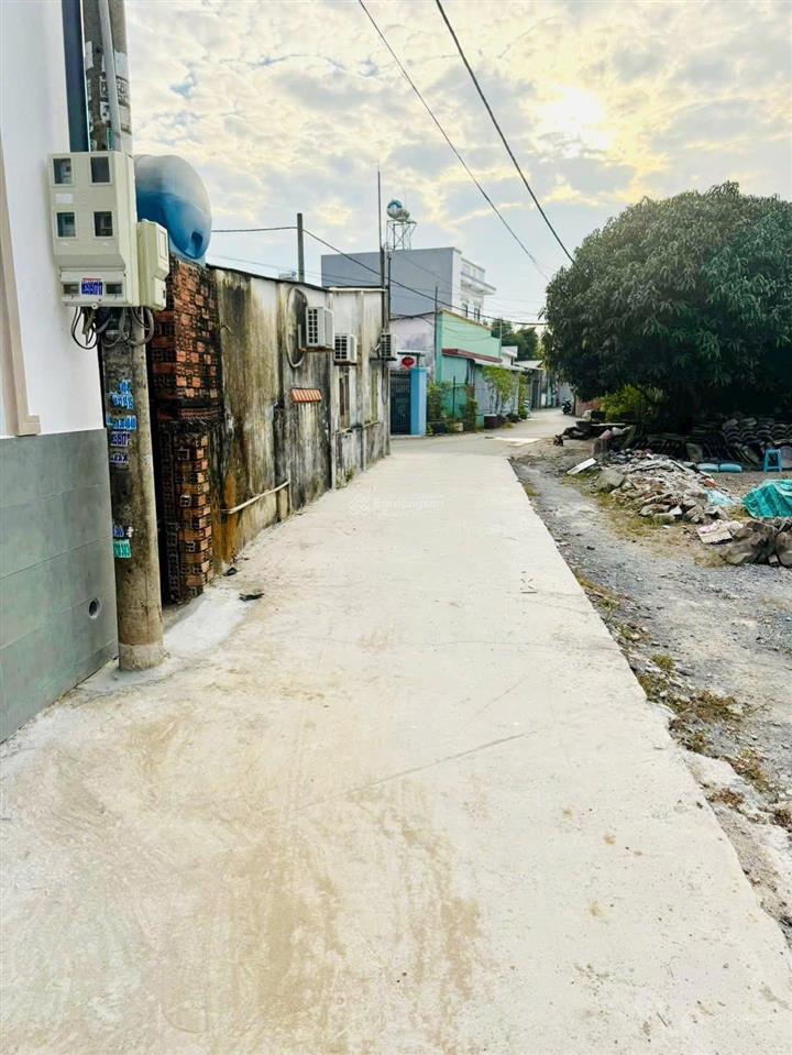 Chủ gởi bán nhà 1 trệt 1 lầu hẻm 244 bùi hữu nghĩa p.tân vạn,60m2, hẻm xe hơi 7 chỗ, sổ riêng,shr