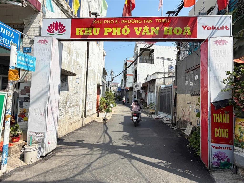 Chình chủ cần gửi bán lô đất mt p. tân phong, 4,2x21=107,4m2, thổ cư 100%, sổ riêng