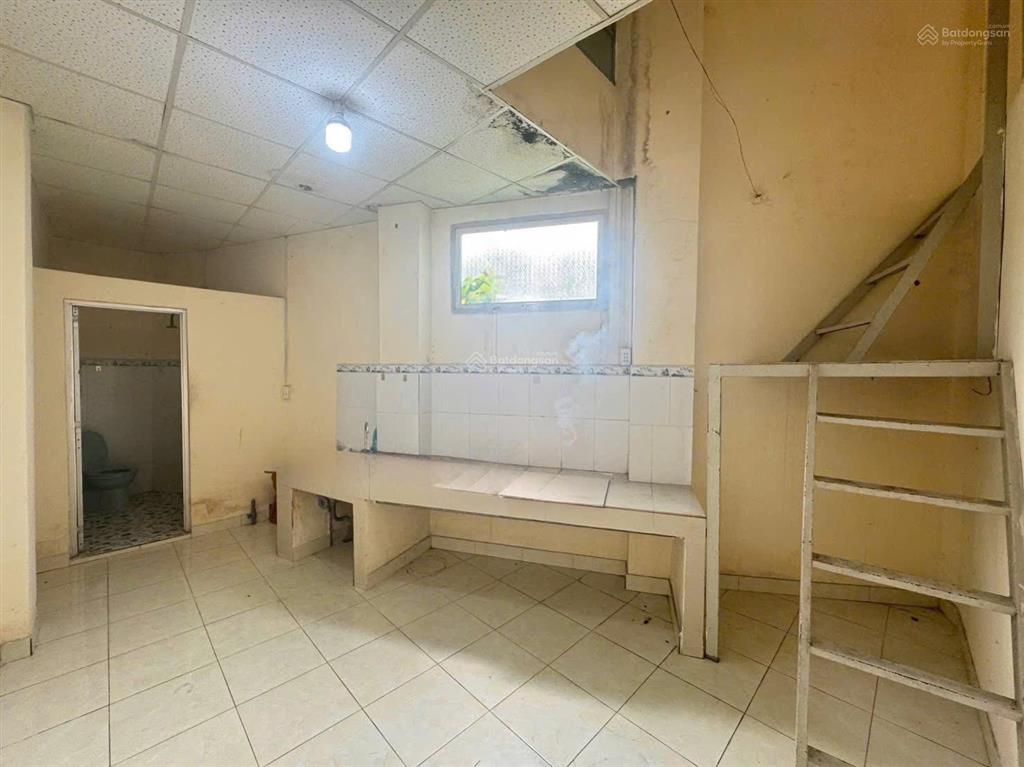 Bán nhà 1 trệt 1 gác sổ đồng sở hữu 2 nhà phường an bình ngay bách hoá xanh vào 200m, hẻm 3 gác