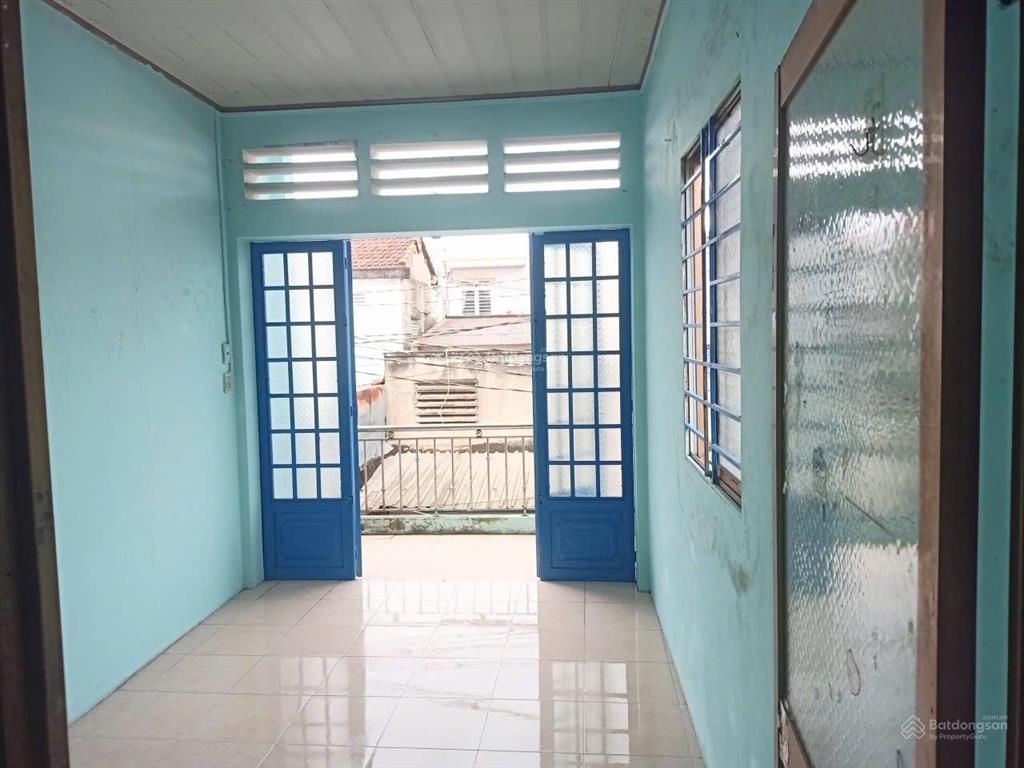 Chủ gởi em bán nhà 1 trệt 1 lầu bửu hoà ngay chợ đồn, 3x10=28m2, sổ riêng, thổ cư 100%, 2pn