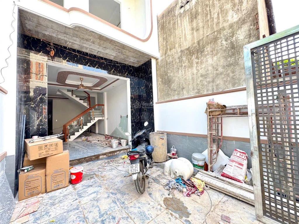 Chính chủ bán nhà 1 trệt 1lầu long hưng mới,4x20=80m2,đối diện bệnh viện shingmark,3pn,đã hoàn công