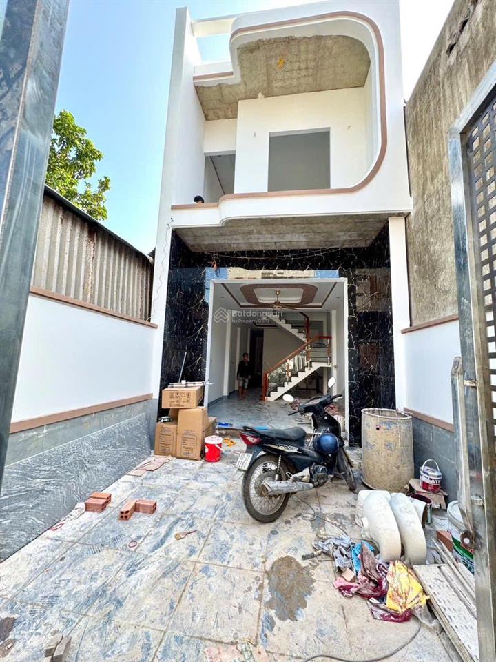 Chính chủ bán nhà 1 trệt 1lầu long hưng mới,4x20=80m2,đối diện bệnh viện shingmark,3pn,đã hoàn công