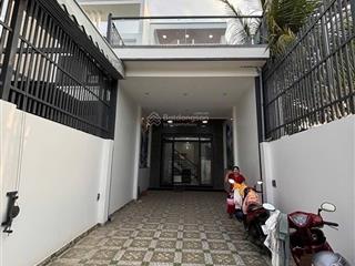 Chủ gủi bán nhà hoá an đã hoàn công 4,5x30=130 mặt tiền kd đường hoàng minh chánh đậu 3 ô tô,shr
