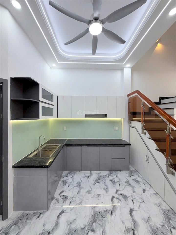 Chủ gửi bán nhà 1 lầu 1 trệt hoàn công mới xây p. hoá an, 4x16=64m2, đường xe hơi, hỗ trợ vay