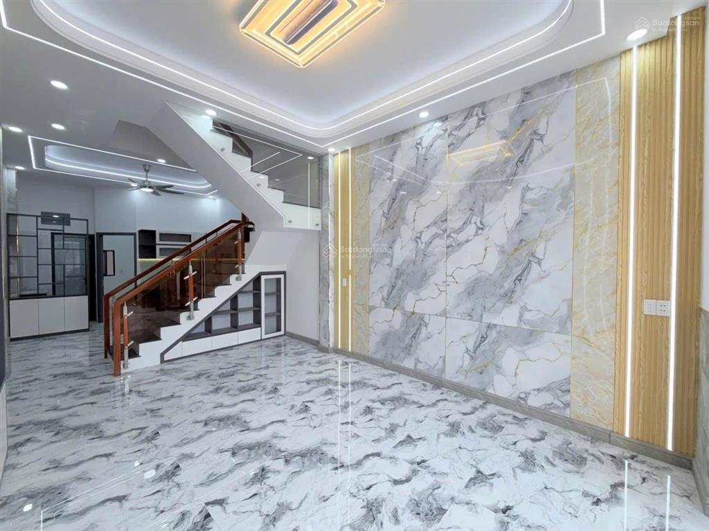 Chủ gửi bán nhà 1 lầu 1 trệt hoàn công mới xây p. hoá an, 4x16=64m2, đường xe hơi, hỗ trợ vay