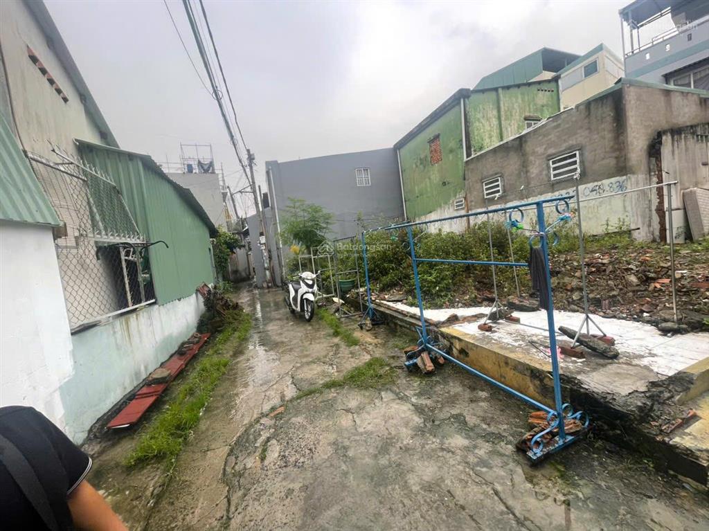 Bán đất đường số 4, trường thọ 60m2, ngang 10m đẹp, xây dựng hết đất