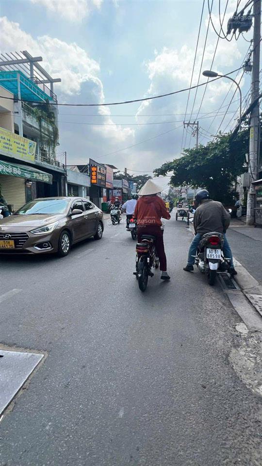 Bán đất đường số 4, trường thọ 60m2, ngang 10m đẹp, xây dựng hết đất